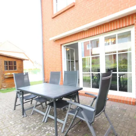 Haus Dr Richter * Groemitz